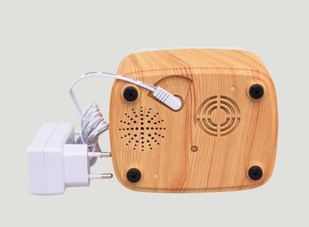 Difusor de Aroma "Lujoso", con luz ambiental, reloj despertador y altavoces.