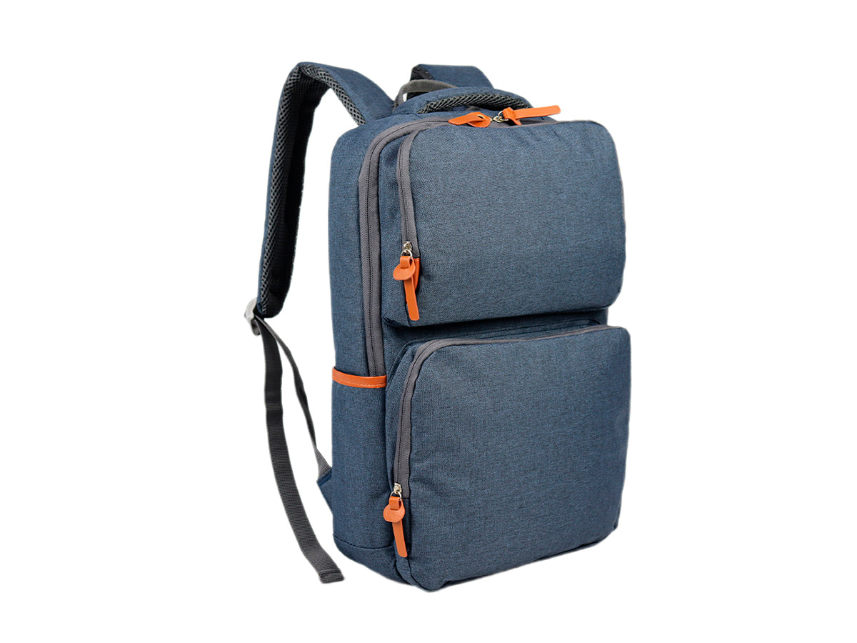 Mochila Porta-Notebook Nueva temporada modelo Jazz. Tamaño: 27.5x41x9.5 cm aprox
