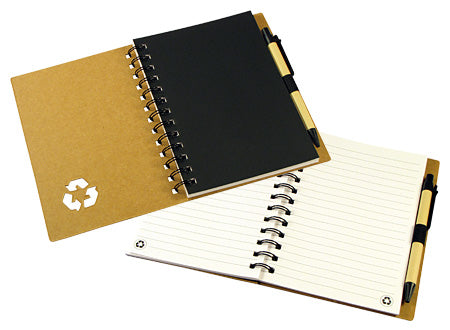 Cuaderno de estilo ecológico con cubiertas rígidas hechas de cartón reciclado . Set de 25  unidades