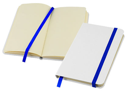 Libreta A6 de modelo "Whiteskine", fabricada en cartón piedray forrada PU. Set 12 unidades
