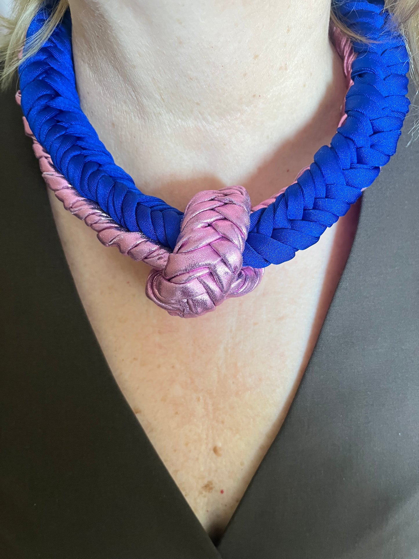 Joyeria artesanal textil elasticado/ hecho a mano